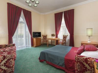 Hotel Garden 4*
